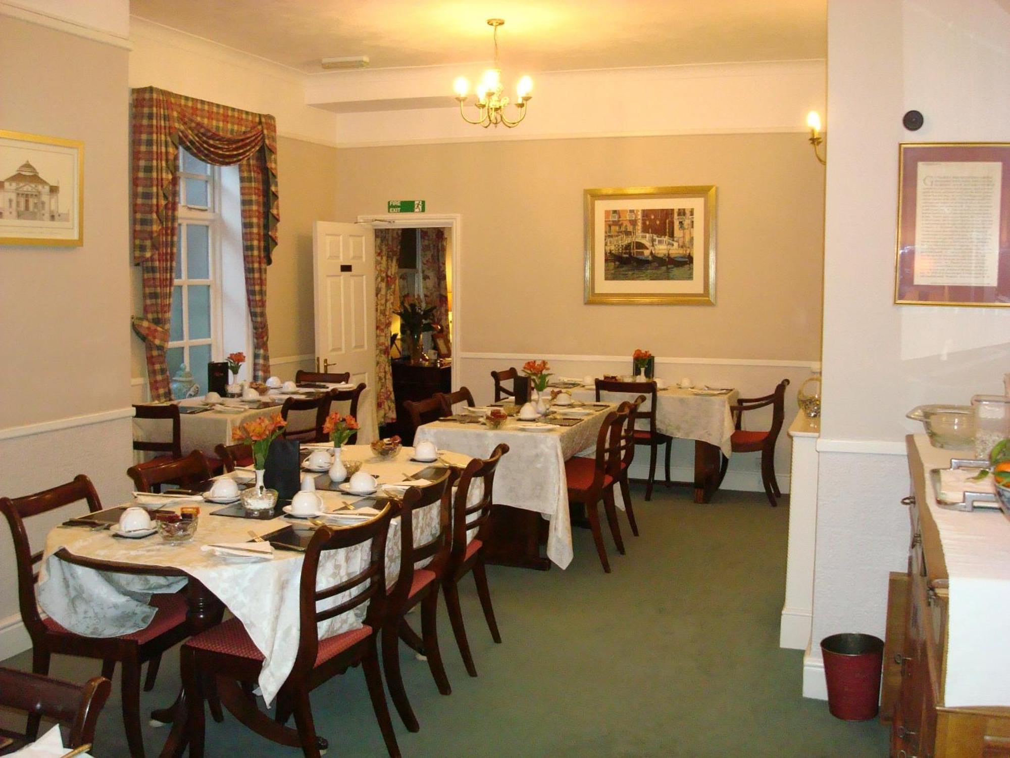 Hunters Lodge Guest House Southampton Buitenkant foto