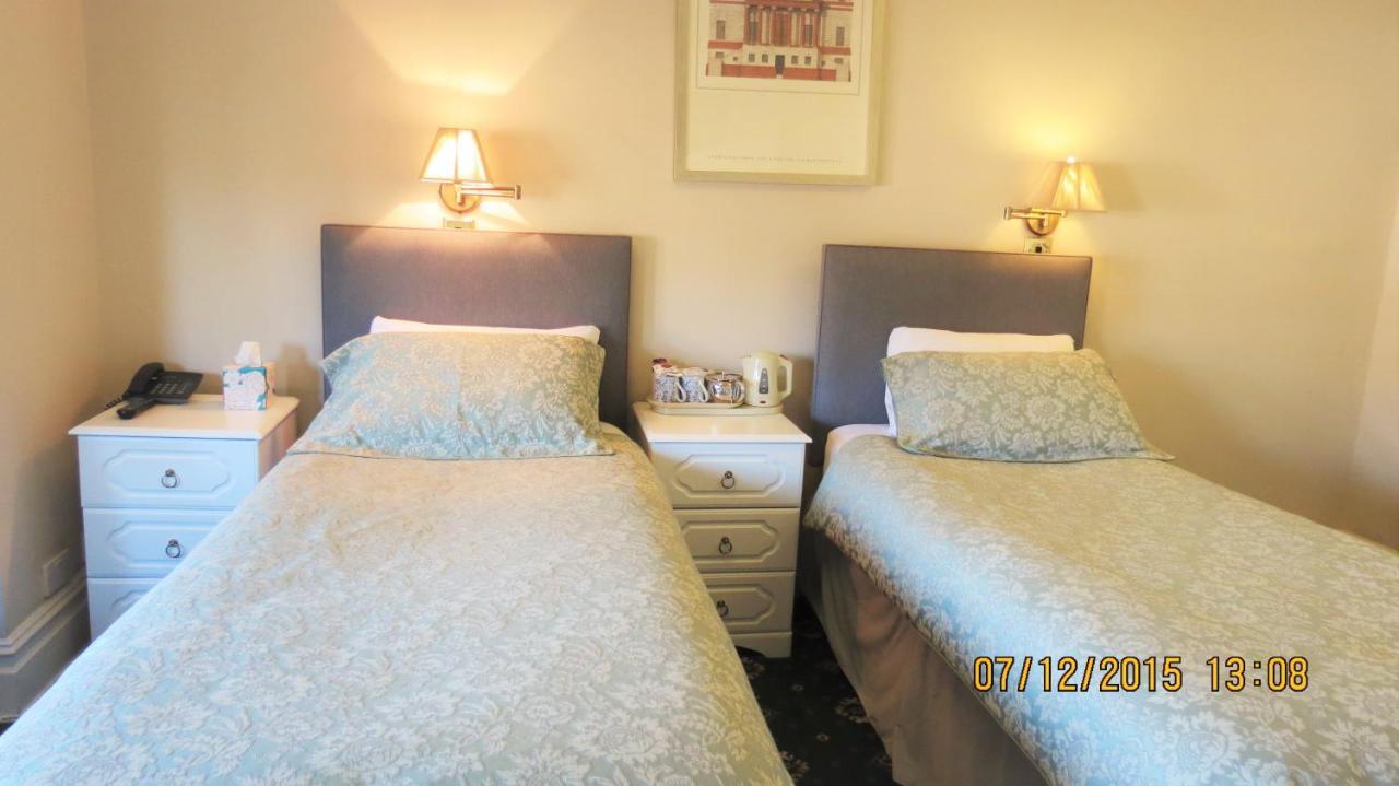 Hunters Lodge Guest House Southampton Buitenkant foto