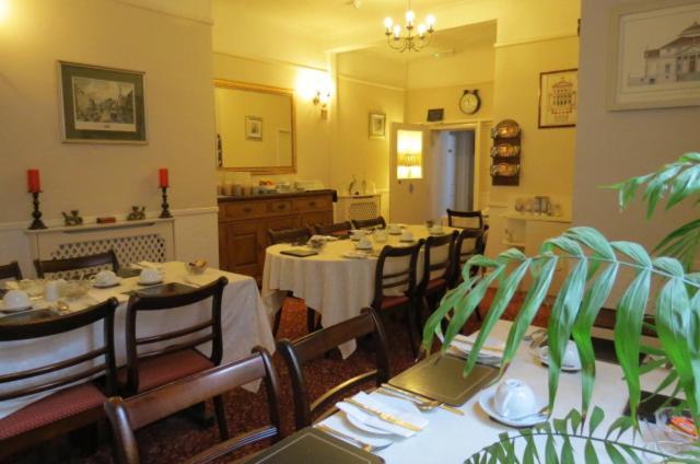 Hunters Lodge Guest House Southampton Buitenkant foto